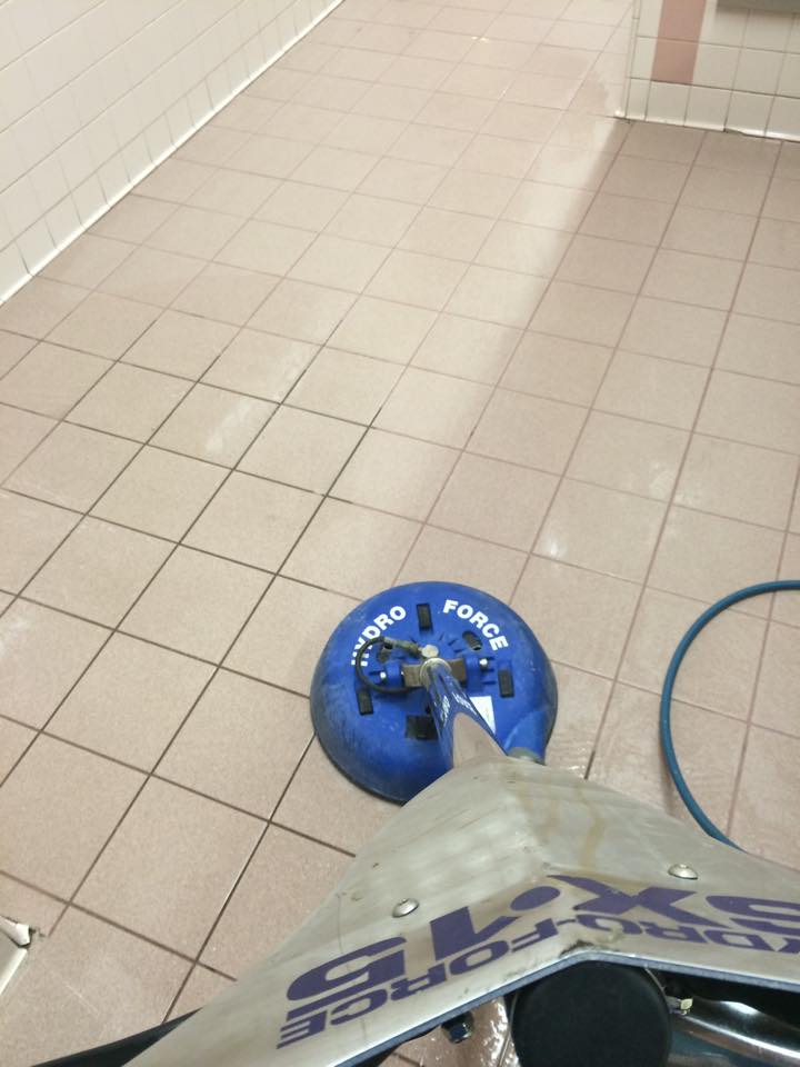 Professional Tile and Grout Cleaning in Camarillo, CA for Spotless Floors