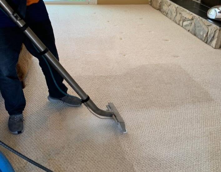 Professional Carpet Cleaning Cost in Camarillo, CA by Steam Express